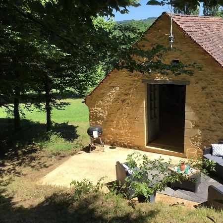 Villa Logis des 4 fées Sainte-Nathalène Esterno foto