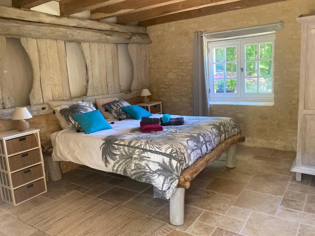Villa Logis des 4 fées Sainte-Nathalène Esterno foto