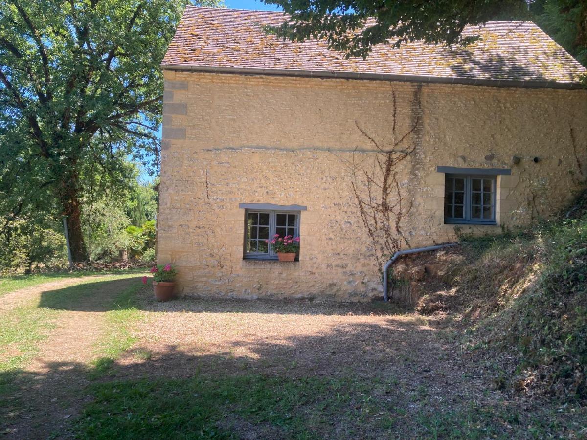 Villa Logis des 4 fées Sainte-Nathalène Esterno foto