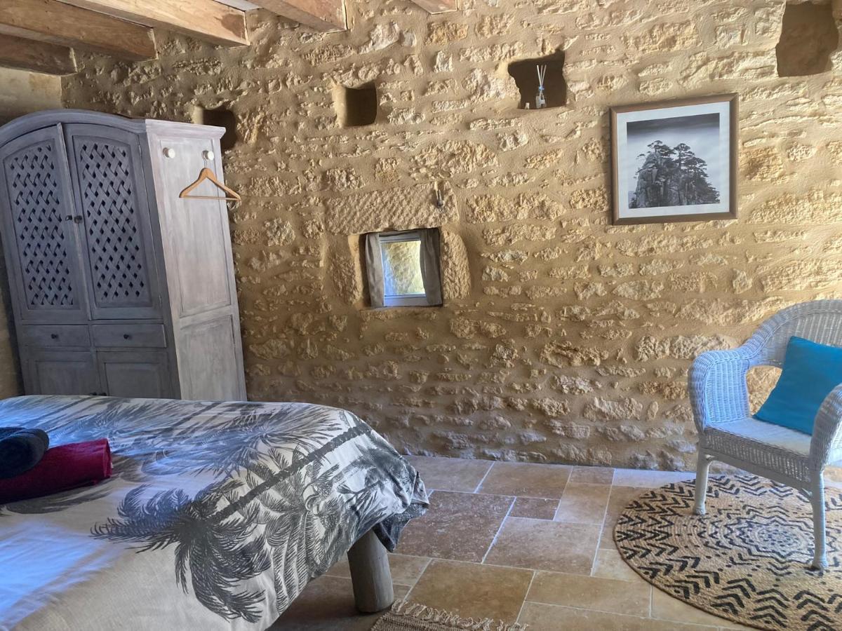 Villa Logis des 4 fées Sainte-Nathalène Esterno foto
