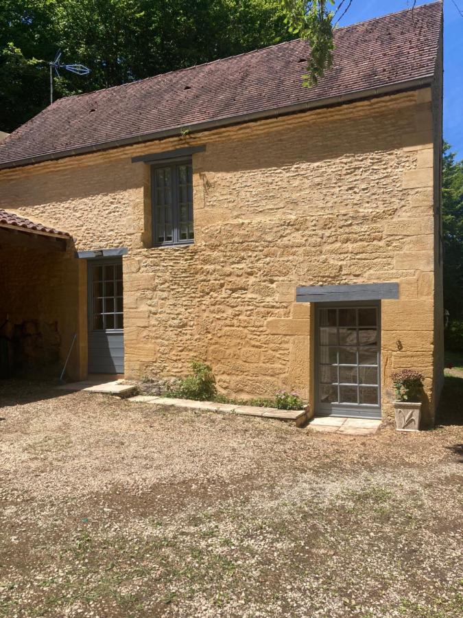Villa Logis des 4 fées Sainte-Nathalène Esterno foto