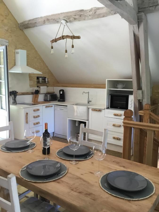 Villa Logis des 4 fées Sainte-Nathalène Esterno foto