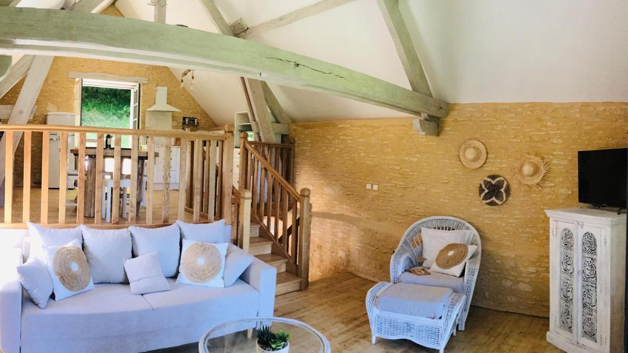 Villa Logis des 4 fées Sainte-Nathalène Esterno foto